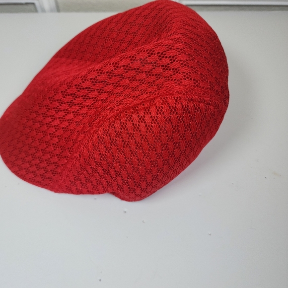 Milani  Men vented  Red  unisex fashionable Taxi hat - Picture 5 of 5